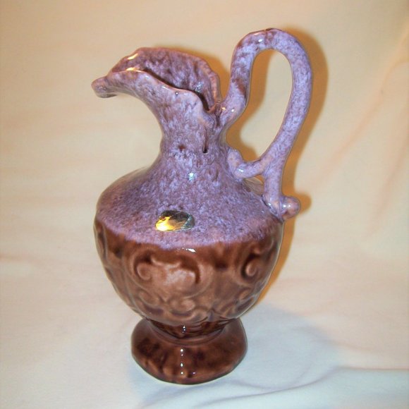 *BRAND NEW Decorative ~~~ PITCHER ~~~ - Picture 2 of 3